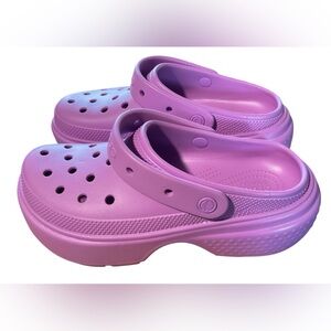 Crocs Lavender Color Platform Clog. M 9  W 11